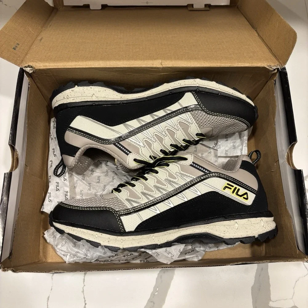 Fila Evergrand TR 21.5 Womens 9 Trail Running Shoes Gray/Black/Yellow New in Box